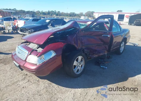 2011 Ford Crown Victoria Lx z USA, uszkodzony, nr VIN 2FABP7EV2BX137050